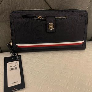 Brand new Tommy Hilfiger Wallet Women’s